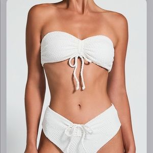 NWT DEVON WINDSOR Aurelia swim bikini top white crocodile S